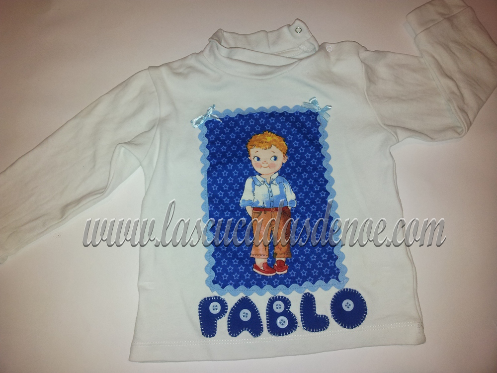 Sueter con aplicación para niño y personalizada con el nombre